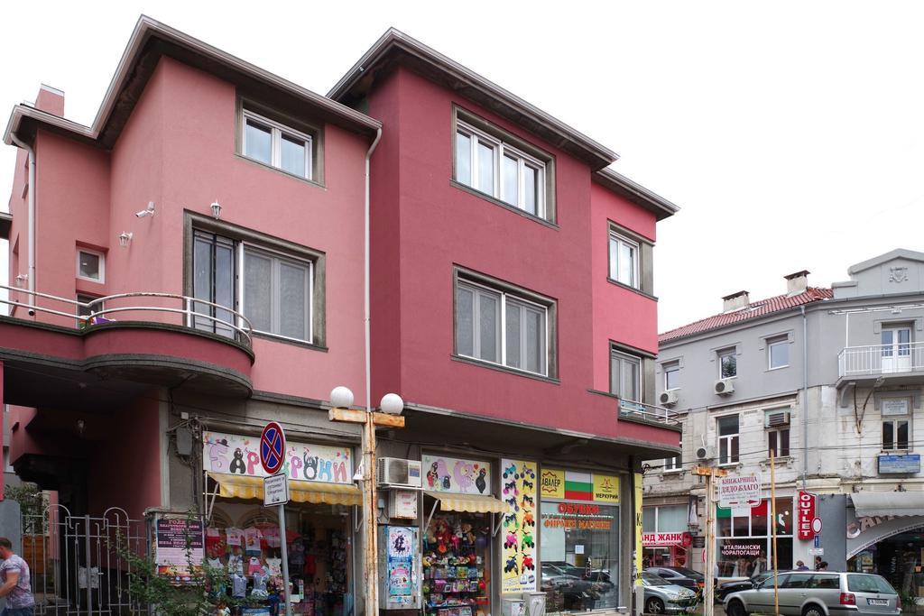 Art Guesthouse Vintage 부르가스 외부 사진